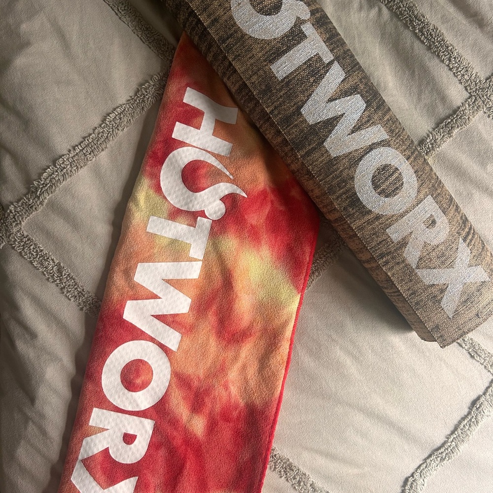 BOTH HOTWORX mat and towel